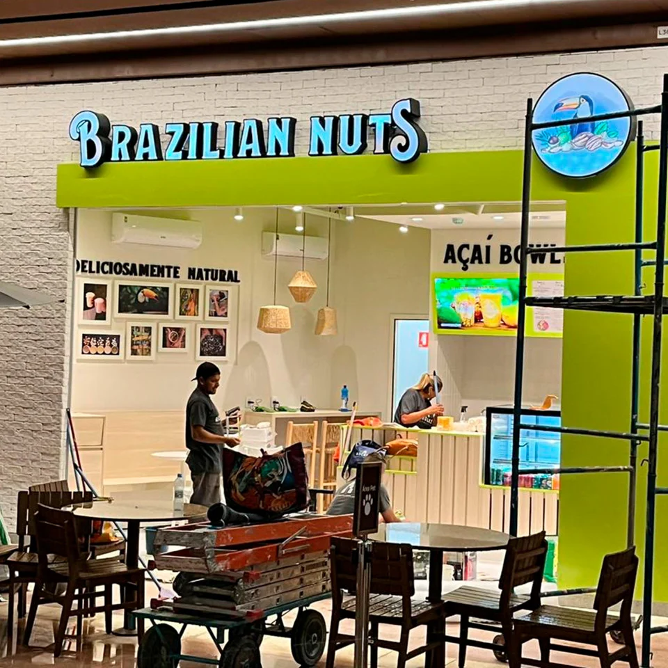 Fachada comercial finalizada pela GFM Visual